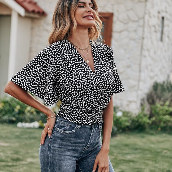 Tops - New Ditsy Floral Print Butterfly Sleeve Blouse black and white